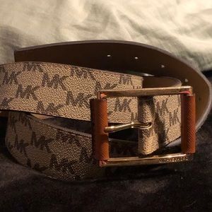Michael Kors belt